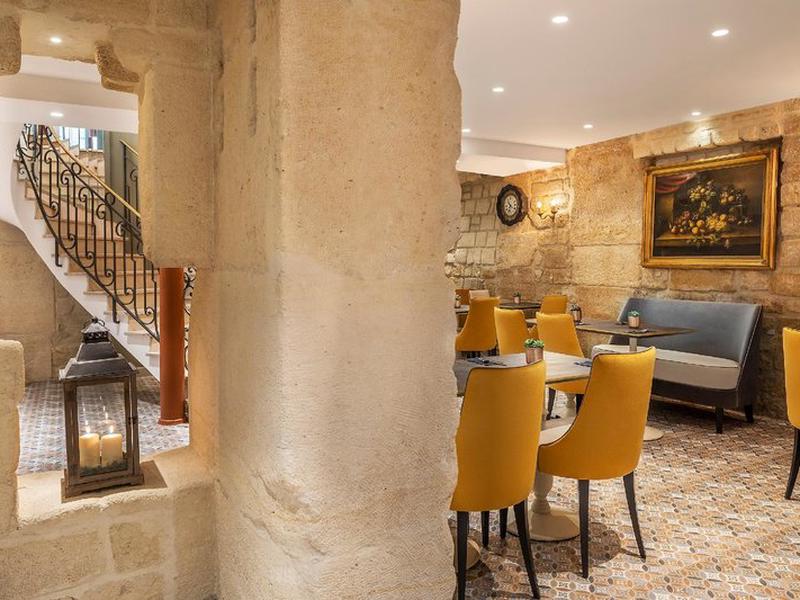 F27EF6C906DB9EECAE19D911BEAABB01