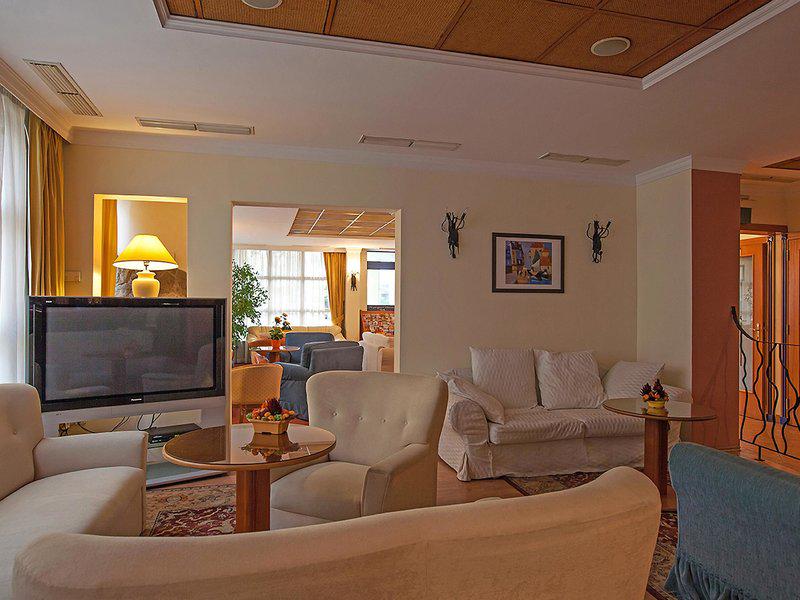 38CACC041AD7E0AAF1273402EE6B9757