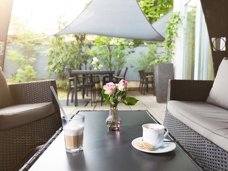 F52F0504663060ECBFA2EA8BBD5BB18B