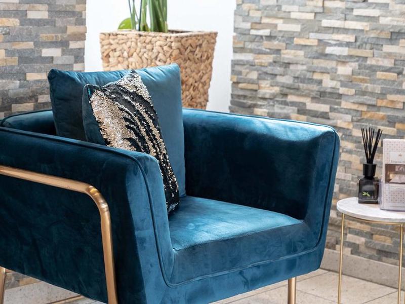 E4290728C220AB968918E676DD097DEB