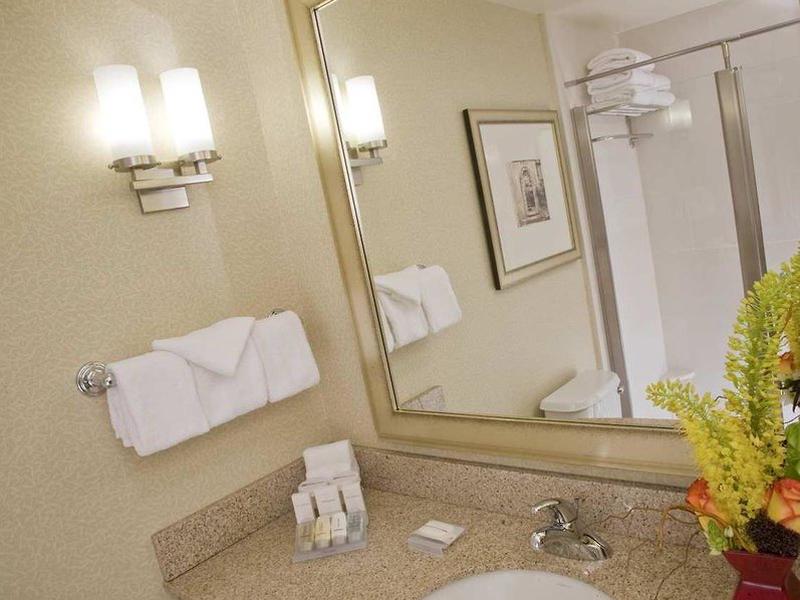 B6A4AEF38CD7A24128221EB6404271B9