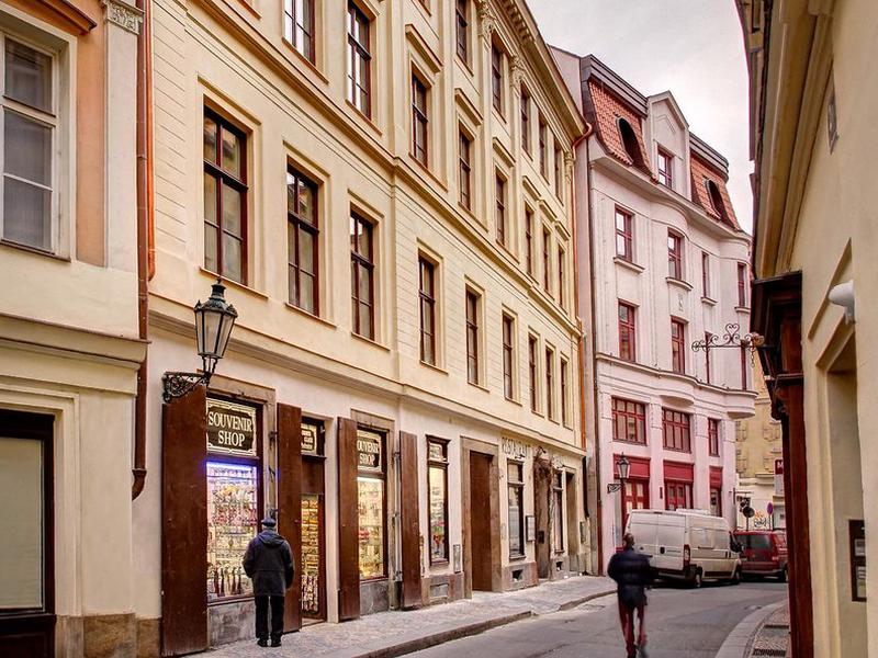 29925DF97C20DE9DDA47638DFB959895