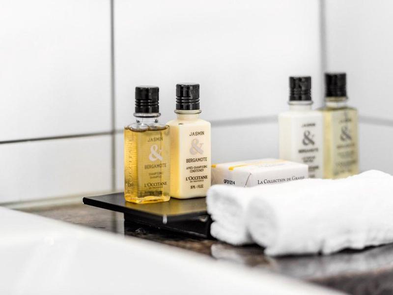 AFE179A5B64FB92558BC8EB3652A6B80