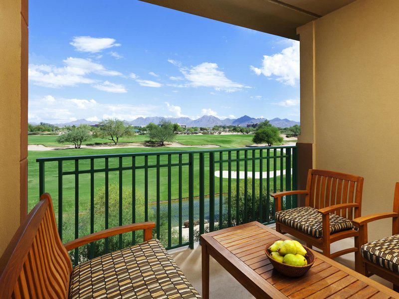 76D1E891D4960B508D4962B1EB81B00C