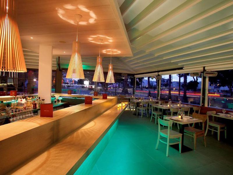 EC2ED2CAC2596A1229D251DF9B689ECD