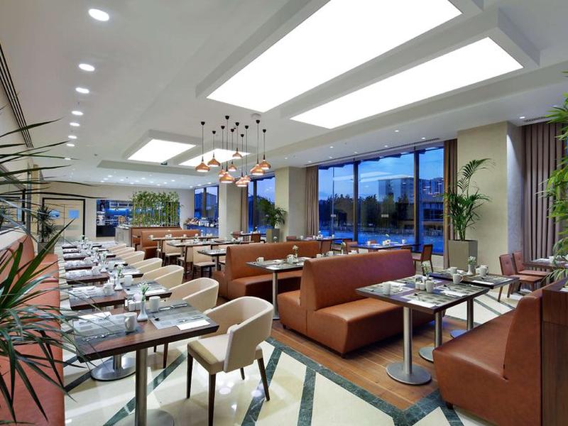 8E53BF6183C5E360FD22834386CD069A