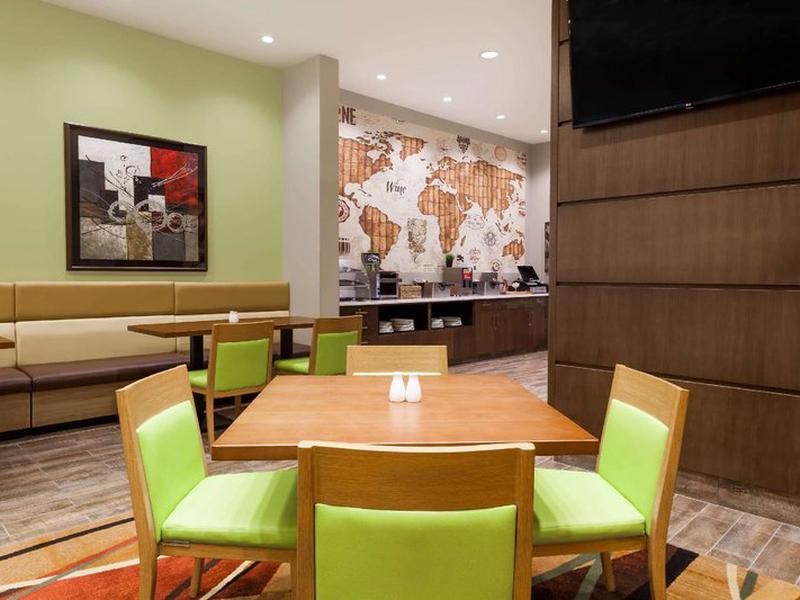 0935AAB69891707D82E796FB6B57293E