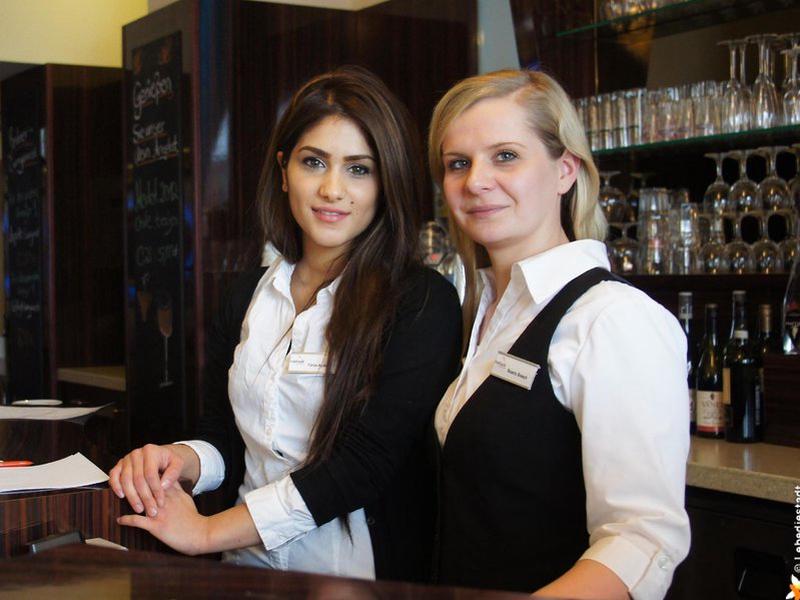 4D024FB381D32D48A76C42047B02E560