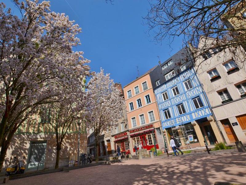 DF5695B92D257452E131B2DB6018E910