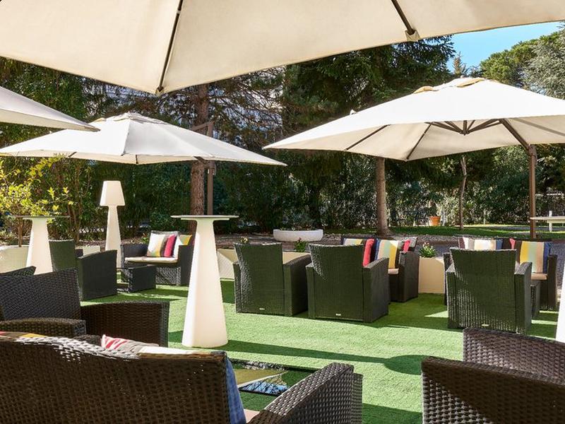 48E2081A876437FA652E5F7767E390A9