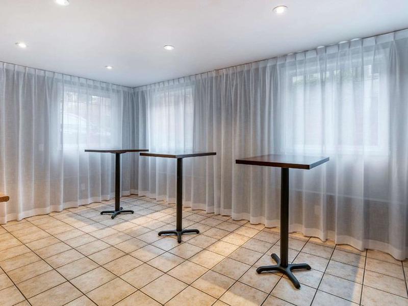 599E138ED3AC339C0429D53950345FFE