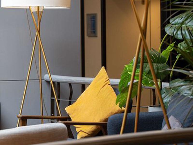 6576B663FFB327860B0134B2AE7B29FB