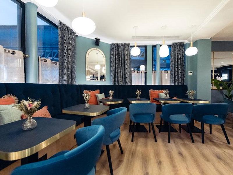 1E267152986BFE37FEB1D6F41430A637