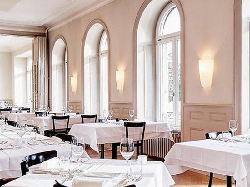 C604EDF565D4481FB2D4AEC73BD153A4