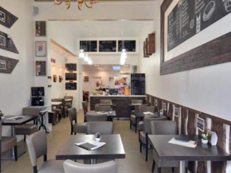 BABBEF83BA7D82DC26ED8B87256BE709