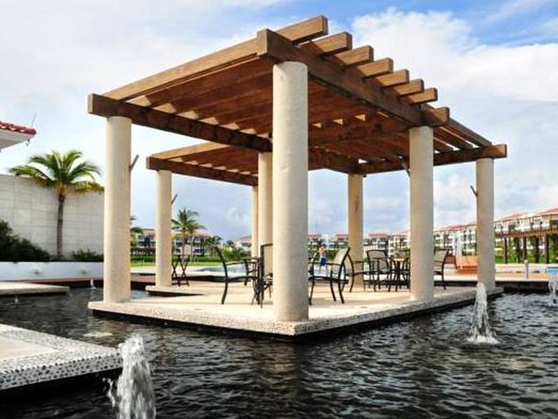 0ABACA9E8D81EF4A4792EA9FABDEEC60