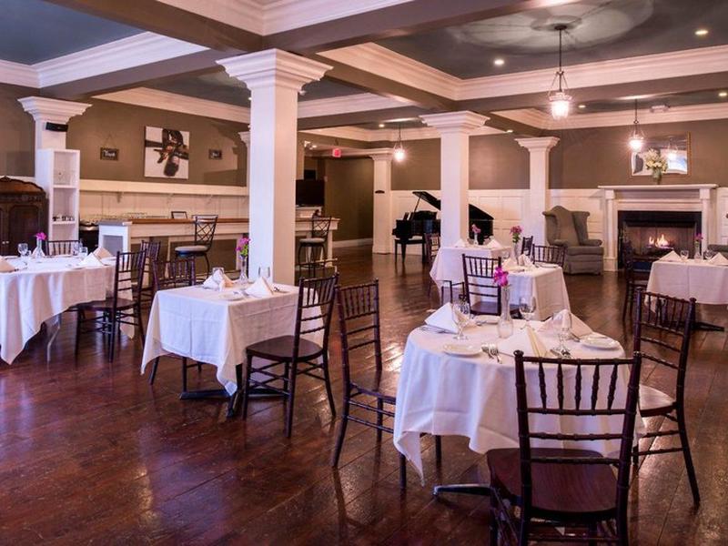 DB7F051B301352EE02EA329AD069F5FE