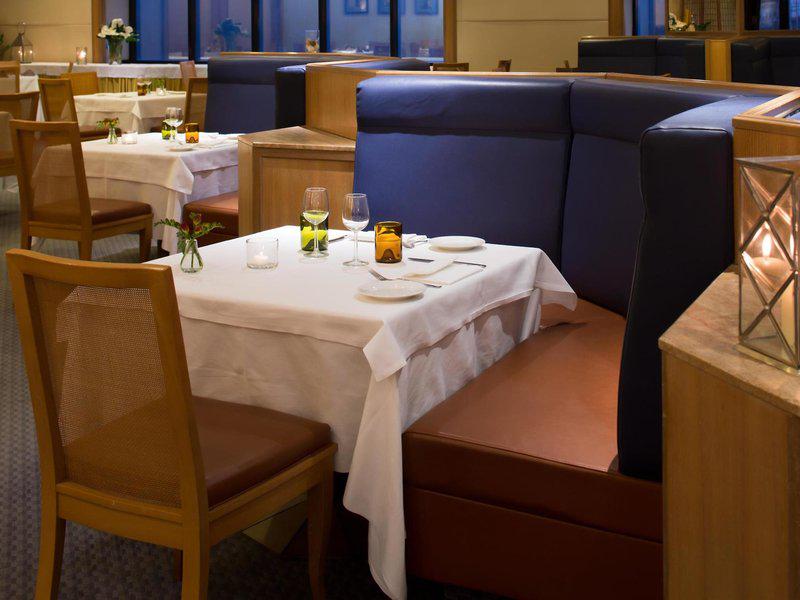 708B06D79613A8723A2610F52AA664D8