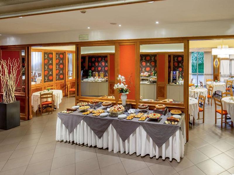 5730018C98C40AD57A48F36BFEC9C606