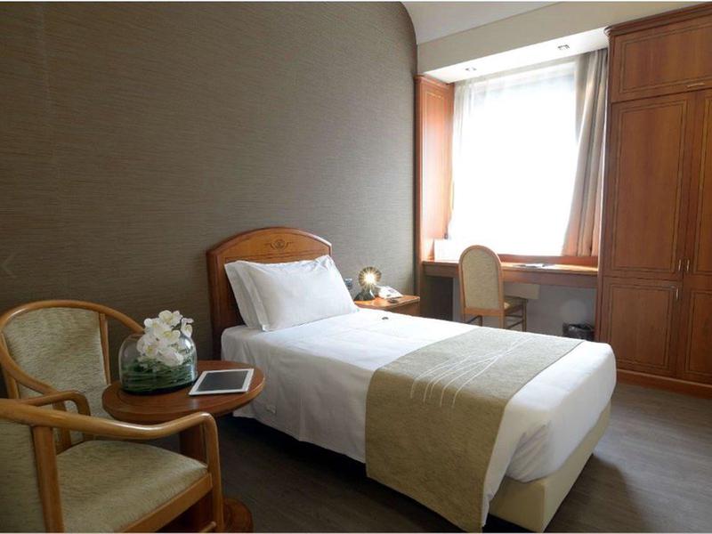 ED254A859DF38FC3AED7E5114F84CF79