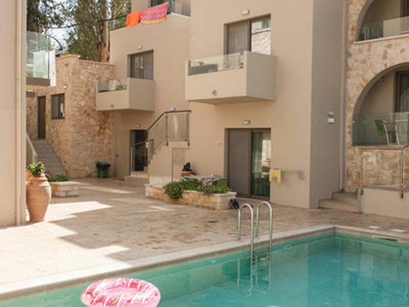 28C17010338D12534BF5369C3A513E09