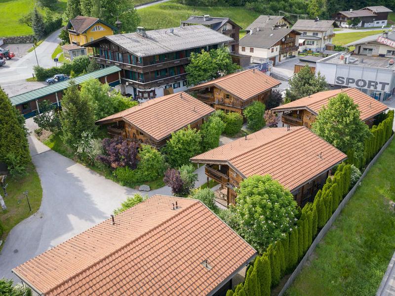 93AE450DBF24FD06CB9BA00BBA3FDF77