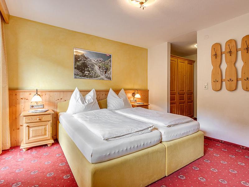 91005885C42F291C5F984CB1B901EB3C