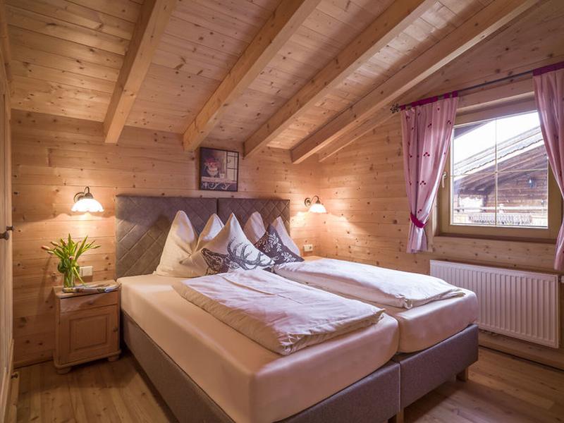 012255EDFF6782BA7B2A380DB139C8C8