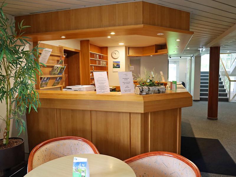 CB3853F1F85EF5AF7A800C99074E7F02