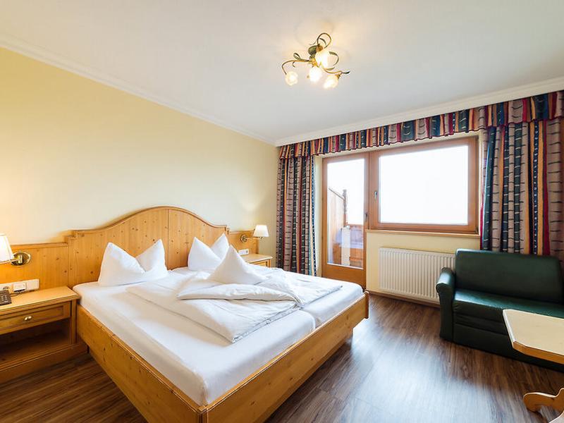 E979F60D3939BE3D9E891C1C627A78B1