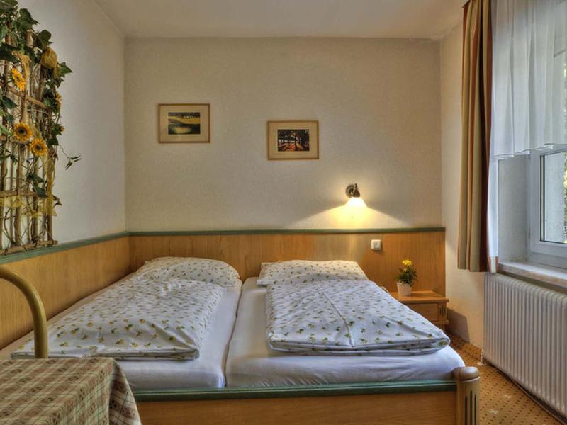 F304CE33BC2294B6A049562F3D01C2F9