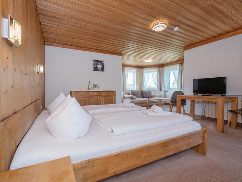 15A8D2EDA46CD427C031E8884164D228