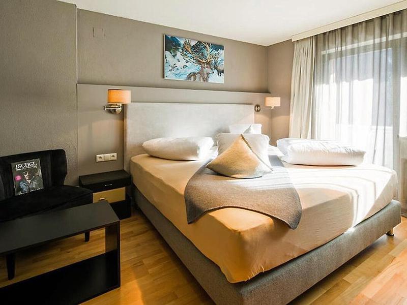 0DBA2587ACC29C04C14D3412720DACF3