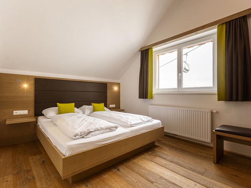 DF0F1D99ABDFCF6D4A710BF66F757008