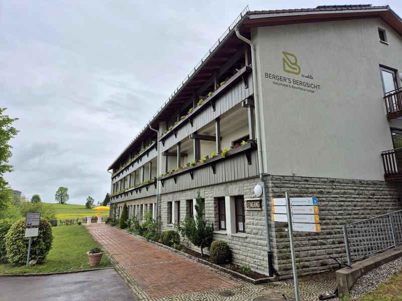 A357395E7EFF0B16DEE35FC41BA98F16