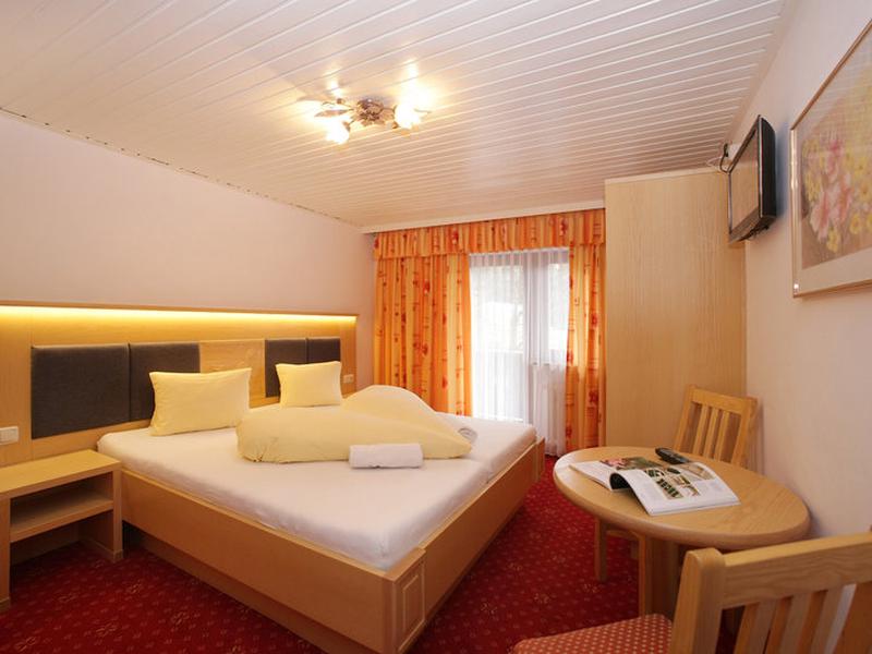 B2ABF4E2953DEDB9AF5109C4B7805087