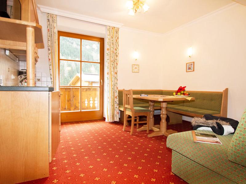 0E9577BC3820C18E25FFFCBF9B1A54F0