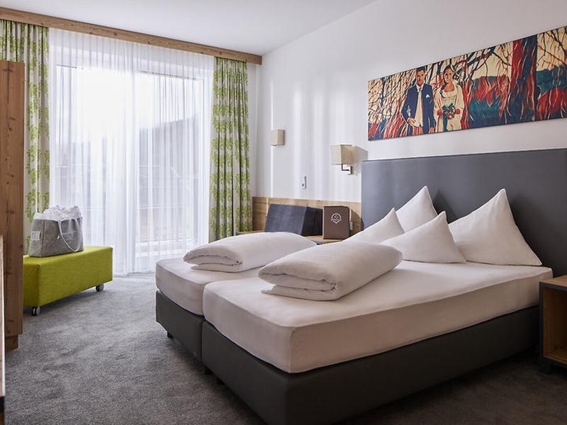 05C743D3F901BFF37F18ABF40E853F0A