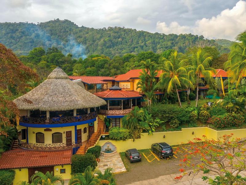 B6FC3AD59C99F39664F2F754BA769592