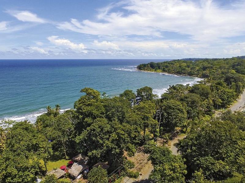 A47C06D41ED2DE518388C0DA5461DB9A