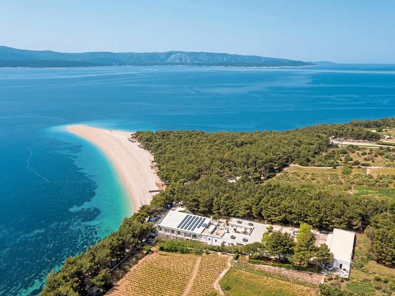 3CF3B54EEEBC7C27F1D9D804AE50283E