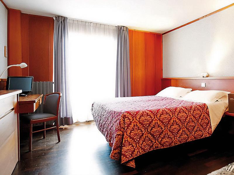 B17C6C8B0C257F5EB067A20A075F6475