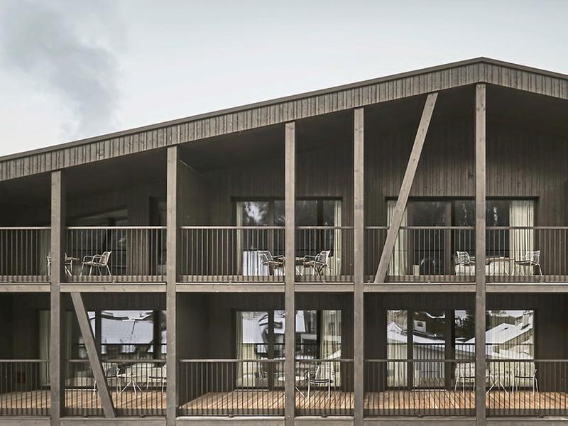 8FB57AFB41205C72FCC361B1479838FA