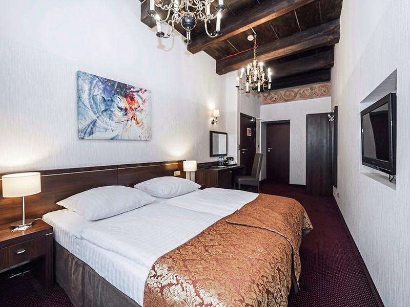 33E1715B1210CA19C5E7EE97A439A18C