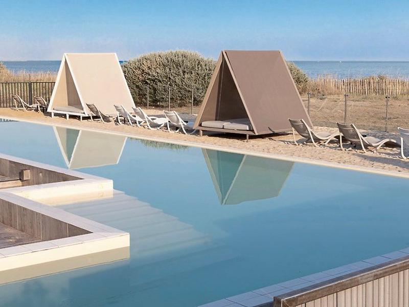 00B3E3A598FF766912E772671DBC9741