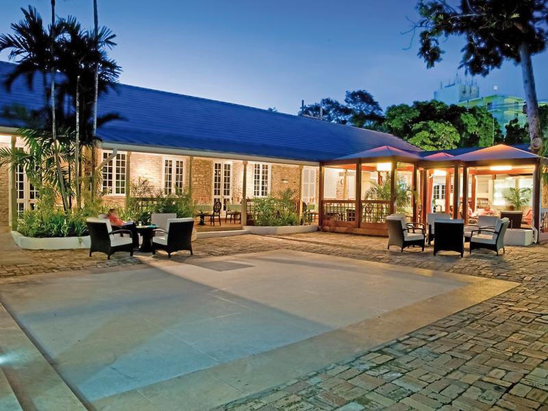 0617A95C859004F9750351F0CC8D0206