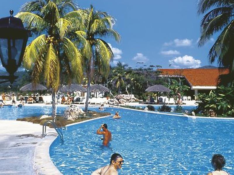 D580539B1E0C80761D0731C17FEF812C