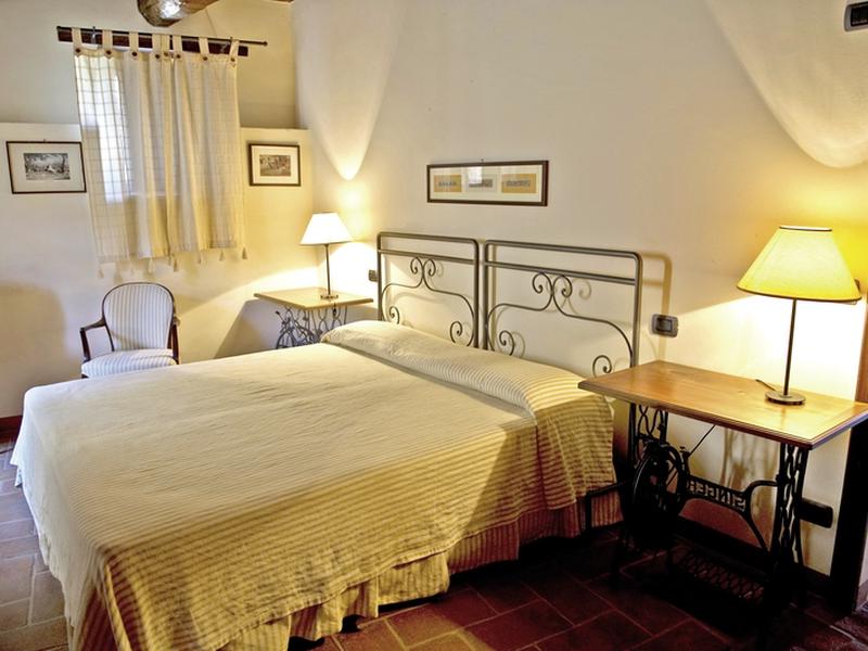 9542AC332B5EAD301D155B874FF4007F