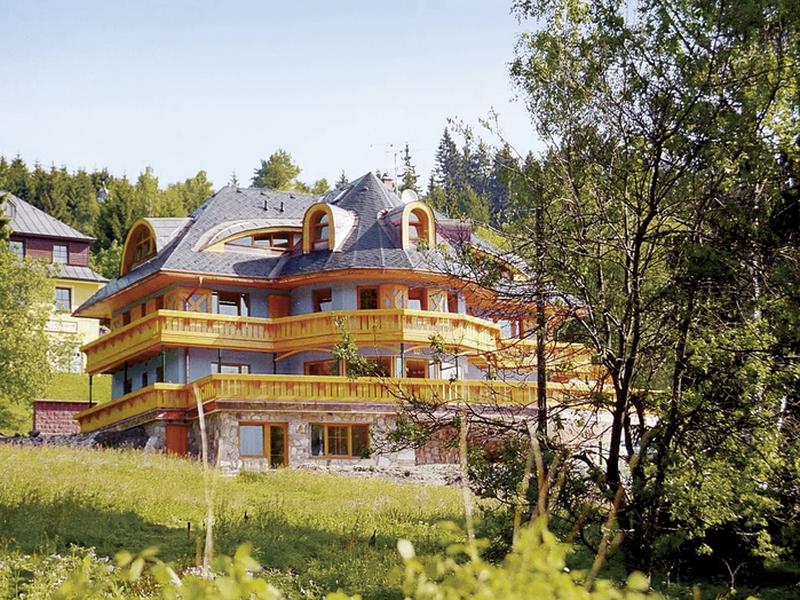 6F1567045A9A71551C7D553B687B0C00