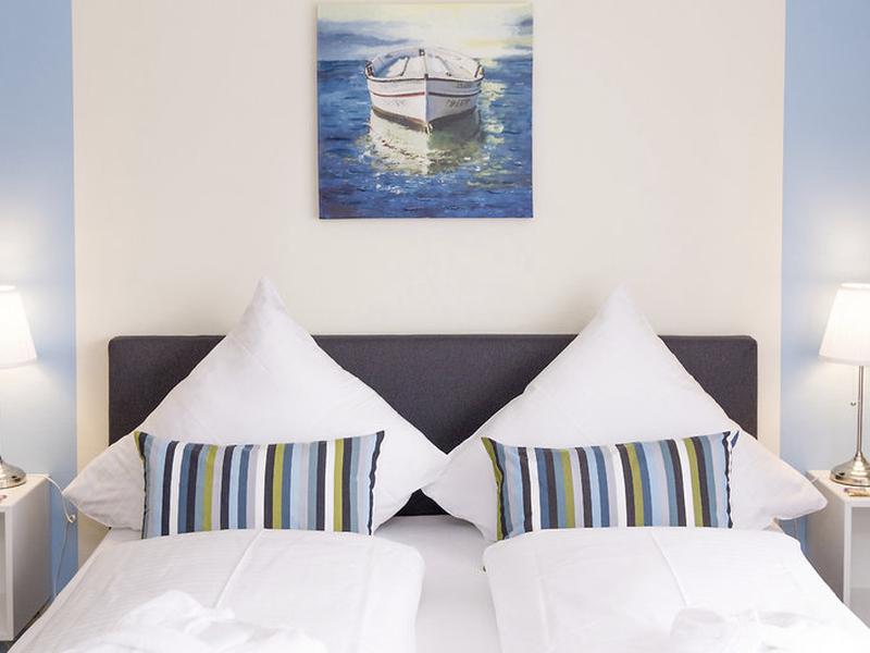 128E70284E4AEC21CE129105B2E3385C